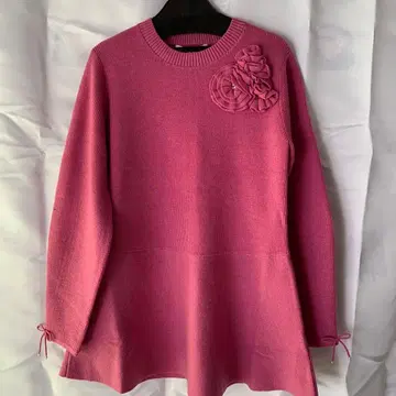 슈퍼 뷰티 핑크 니트 튜닉 미사용 새상품