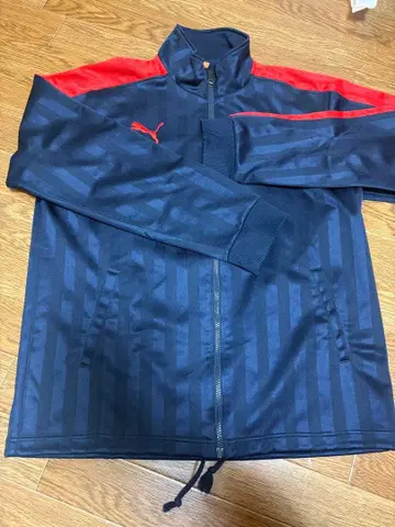 PUMA 네이비/레드 저지 세트