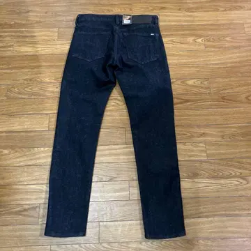 RAW 다크 블루 슬림핏 데님