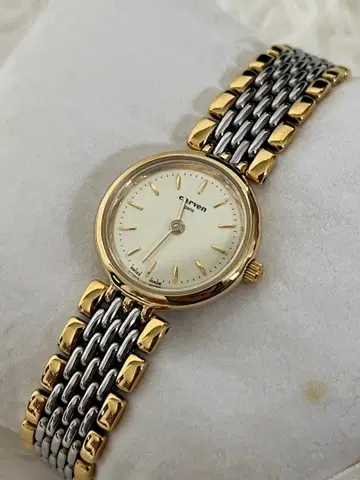 칼벤 CARVEN Paris 아날로그 손목시계 골드/실버 박스 있음