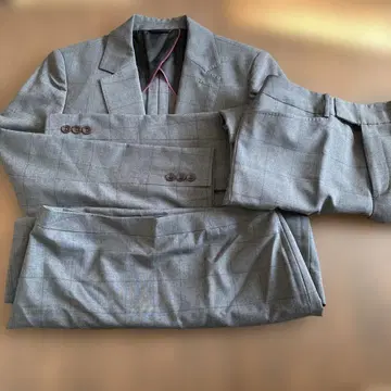 HILTON 그레이 체크 무늬 3종 셋업