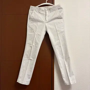 DEPUIS 도밍고 브로캔트 스트레치 화이트 계열 팬츠 Brocante