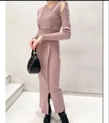 SNIDEN 슬릿 니트 원피스