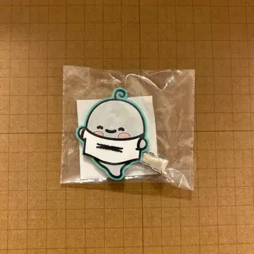 르세라핌 앙코르 캡슐 토이 가챠 헤어 클립 윤슬