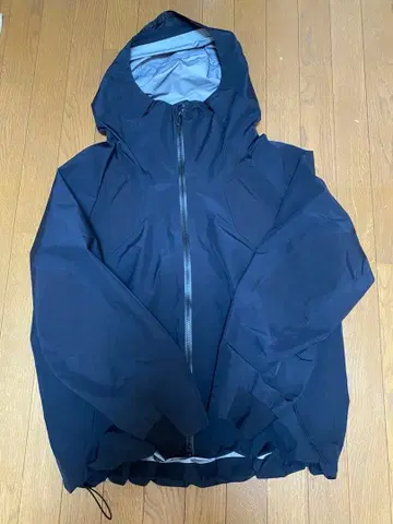 GORE-TEX 마운틴 파카 BK217201