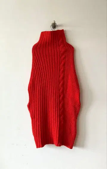 화려하고 세련된 아름다운 라인! Y's 와이즈 니트 베스트 레어