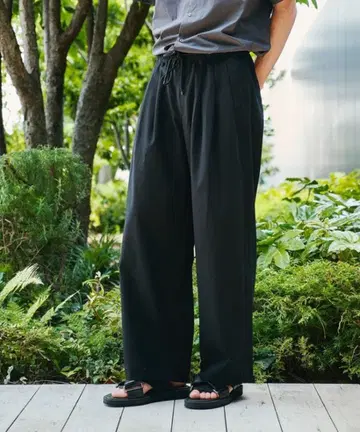 미사용 새상품 MARKAWARE 이지 슬랙스