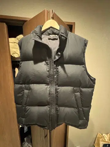 AURALEE 블랙 다운 베스트 사이즈 4