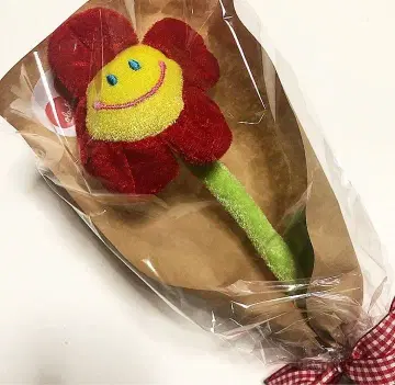 인형 꽃다발 키링