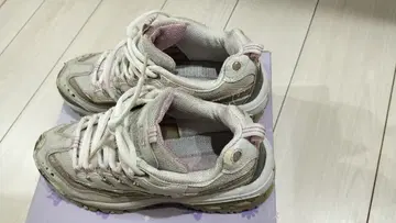 캐주얼 스니커즈 화이트/핑크