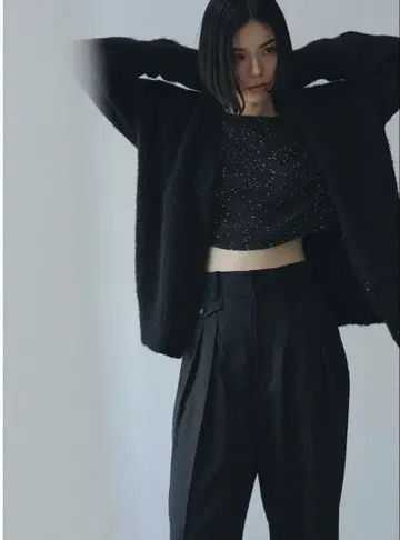 [ MIESROHE ] 미로에 시어 니트