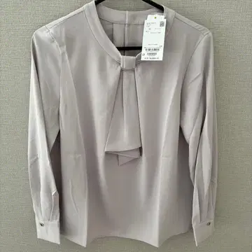 리본 포함 연보라 긴팔 블라우스 M