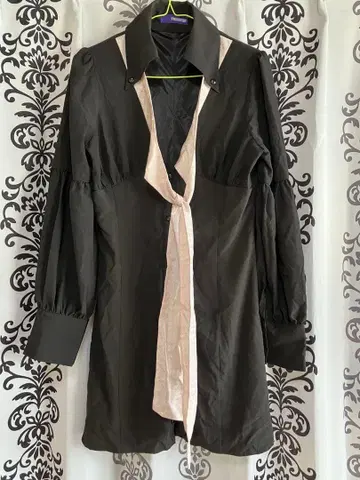 SWORD FISH 타이 포함 롱 셔츠 CECIL rodeocrowns