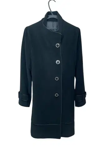 블랙 스탠드 카라 코트 9AR