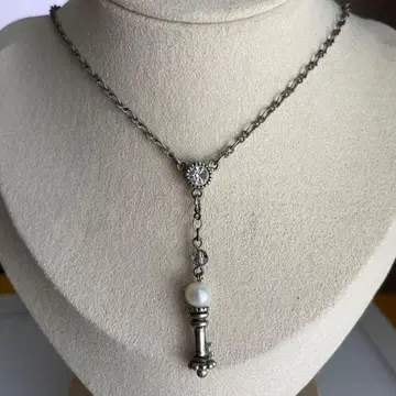 MICHEL KLEIN 목걸이