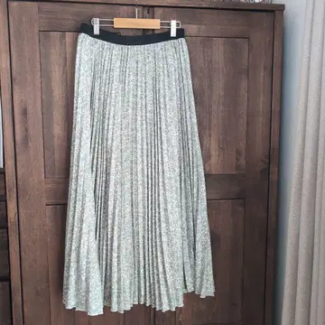 사만사 모스모스 플리츠 스커트