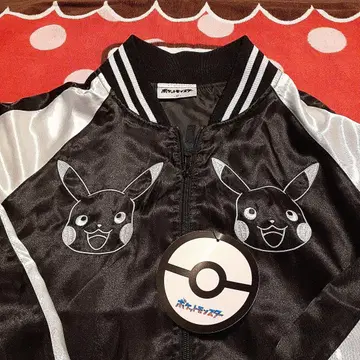 택 포함 새상품 피카츄 스카잔 M 사이즈 돈키 한정판 포켓몬