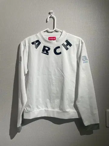 아르키비오 골프 화이트 맨투맨 긴팔 풀오버