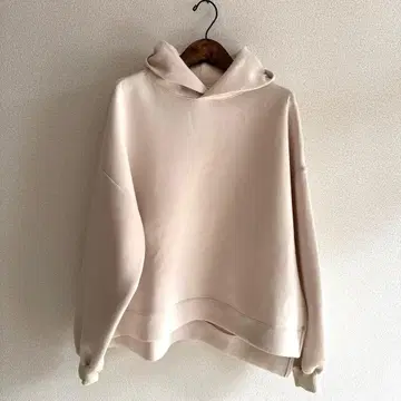 르 방 수플레 베이지 후드 부착 후드 맨투맨