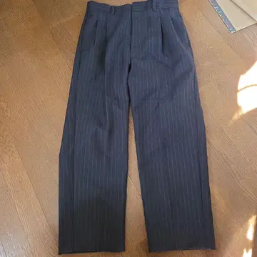 ABAHOUSE 다크 그레이 스트라이프 와이드 팬츠 46