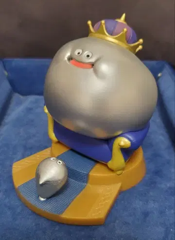 메탈킹 드래곤 퀘스트 입체 몬스터 도감 피규어