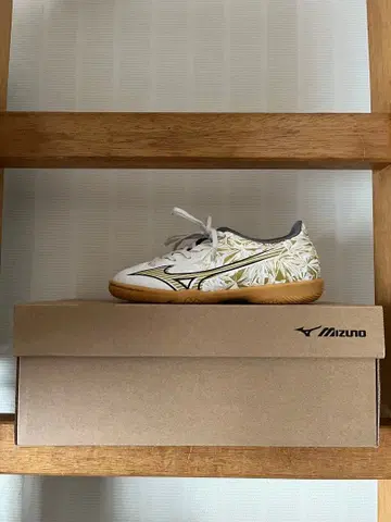 미즈노 알파 풋살화 19cm