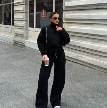 블랙 맨투맨 셋업