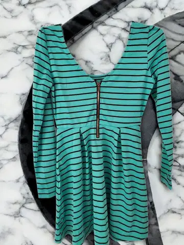 터콰이즈 블루 스트라이프 미니 원피스