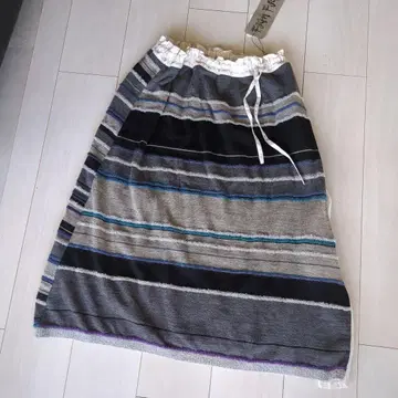 미사용 새상품 센소유니코 플레어 롱 스커트 후가후가 fuga