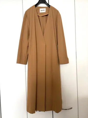 ROPE 스트레치 타프타 노카라 롱 코트 36/브라운 계열