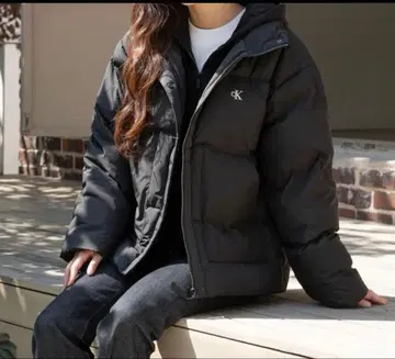 Calvin Klein 다운 자켓 블랙 S 사이즈