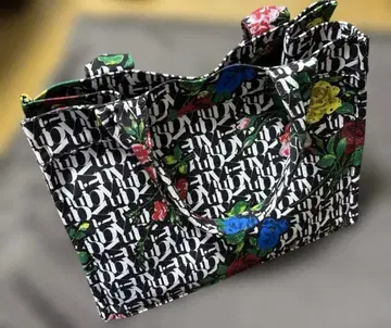 an vivid flower monogram BAG