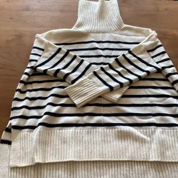 UNIQLO 세탁 가능한 매일 컬러 니트 보더