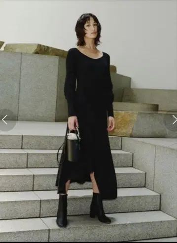 FRAY I.D 울 캐시미어 아지메 리브 원피스 블랙