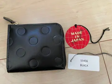 주케로 유리 가죽 도트 디자인 지갑 블랙