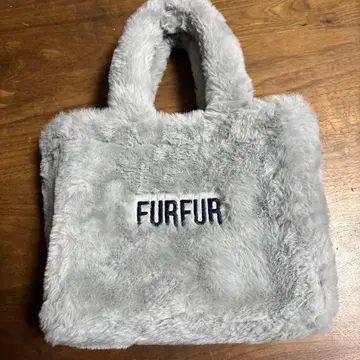 FURFUR 그레이 퍼 숄더백 퍼퍼