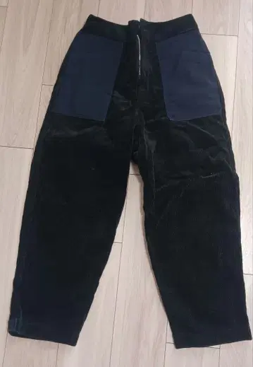 HELLY HANSEN 코듀로이 워크 팬츠