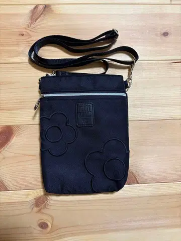 MARY QUANT 스마트폰 숄더 숄더 파우치