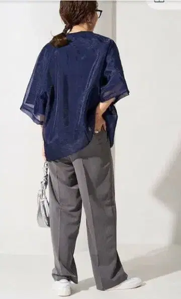 시스루 네이비 오버 사이즈 상의