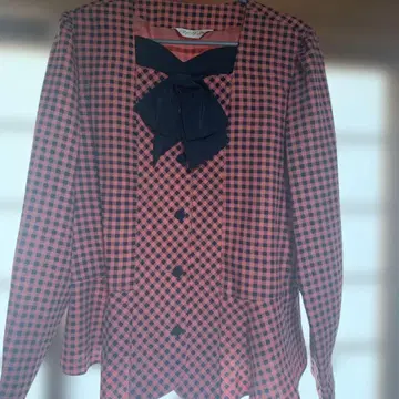 미사용 레트로 팝 블라우스