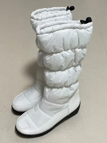 새상품 방한 윈터 신발 다운 스타일 부츠 화이트 24.5cm