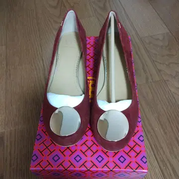 버건디 스웨이드 오픈토 발레 슈즈