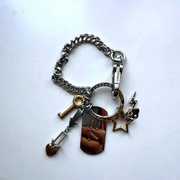 마크제이콥스 금속제 체인 참