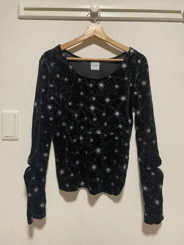 musubore 별 패턴 벨벳 긴팔 상의