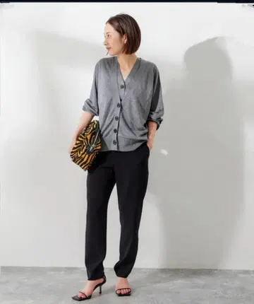 L'ESSAGE 더블 크로스 조거 팬츠