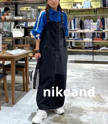 새상품급 니코앤드 리메이크풍 오버롤 스커트