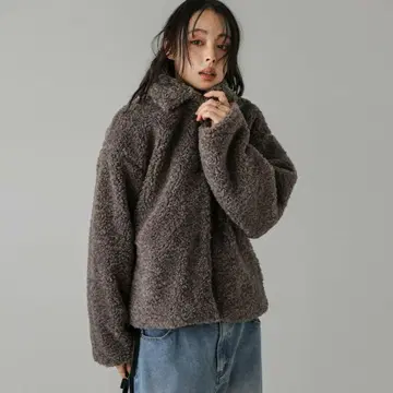 라지엠 아우터 숏 기장 복슬복슬 그레이 보아 자켓