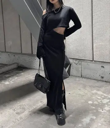 LVEU. 변형 도킹 맨투맨 원피스