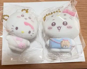 치이카와 x 산리오 캐릭터즈 시크릿 플로키 마스코트 2개 세트