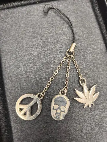 lucien pellat-finet 루시안 페라피네 스트랩 참